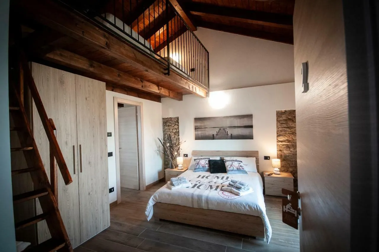 B&B Tenuta Legnate Sesto Calende Bed & Breakfast